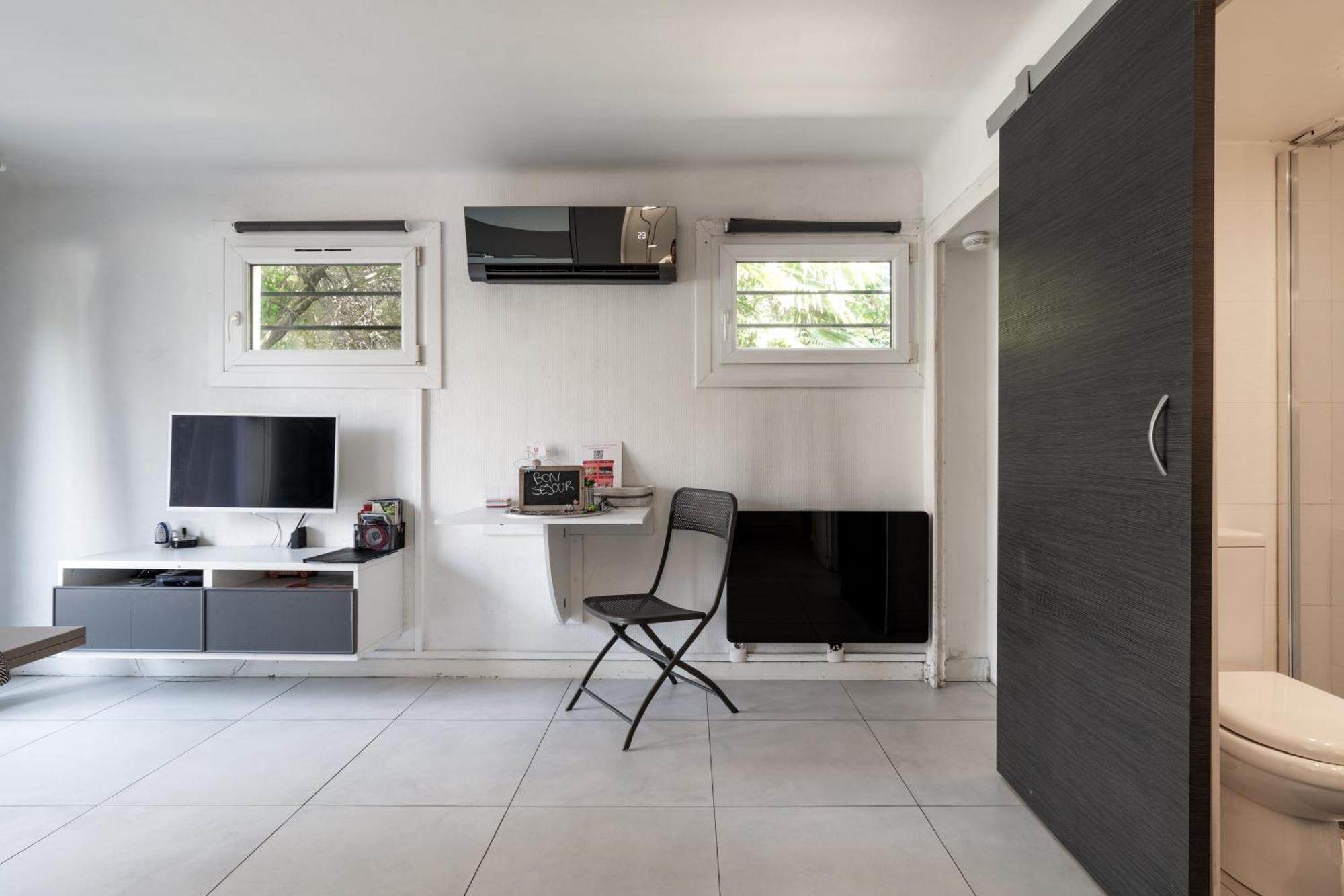 Studio Avec Parking A 12Mns Du Centre Historique De บาย็อนน์ ภายนอก รูปภาพ